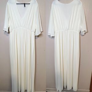 Glitzy Girl cream maxi dress NWOT never worn.  Size is 5xl but fits like a 3x.